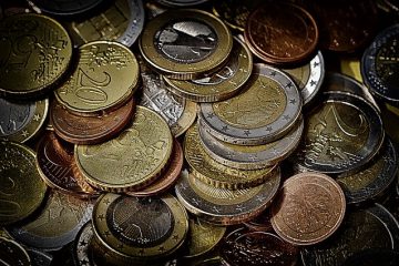 Interest rebate coins